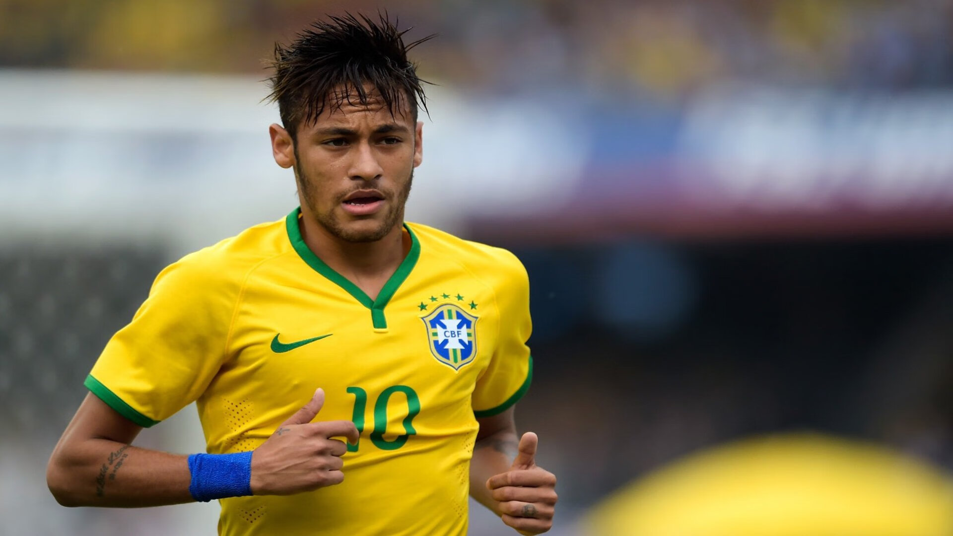 开云体育官网-《FIFA》“虚拟足球”世界巡回赛，街头足球新体验！